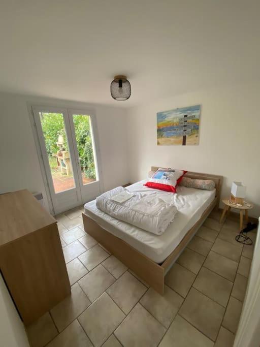 Maison De Vacances La Cotinière Екстериор снимка