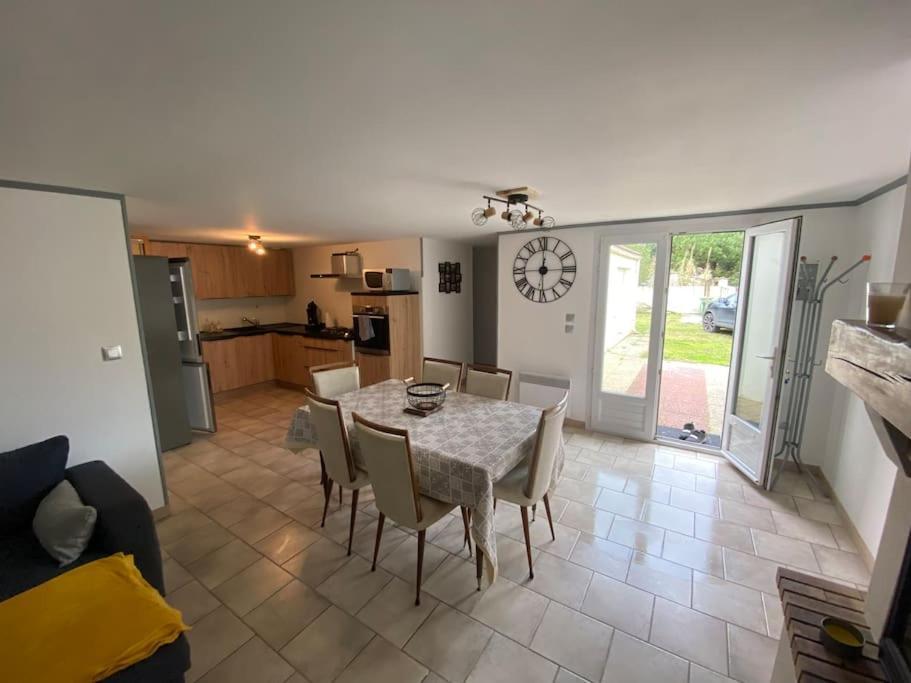 Maison De Vacances La Cotinière Екстериор снимка